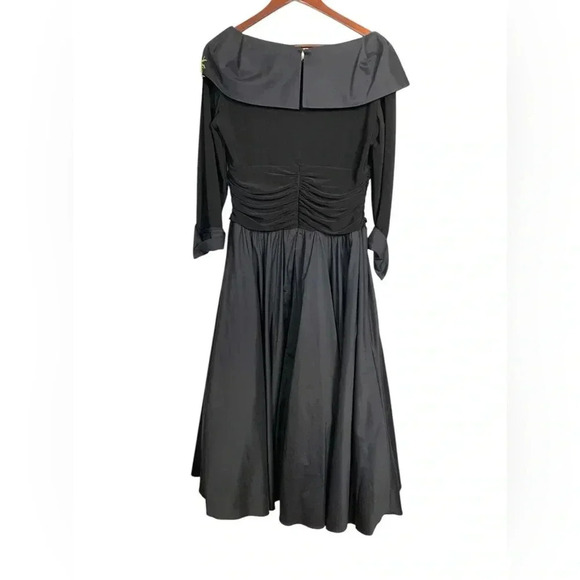 Joseph Ribkoff Gala Dress, Black, crinoline underneath, off the shoulders, Sz 12 - Picture 4 of 14